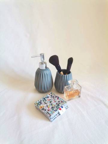 Cotons dmaquillants - Liberty Wiltshire