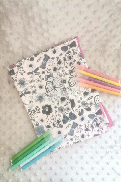 Cahier de coloriage lavable - Papillons rose