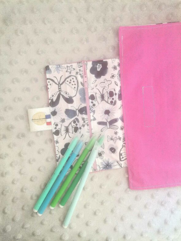 Cahier de coloriage lavable - Papillons rose – Image 4